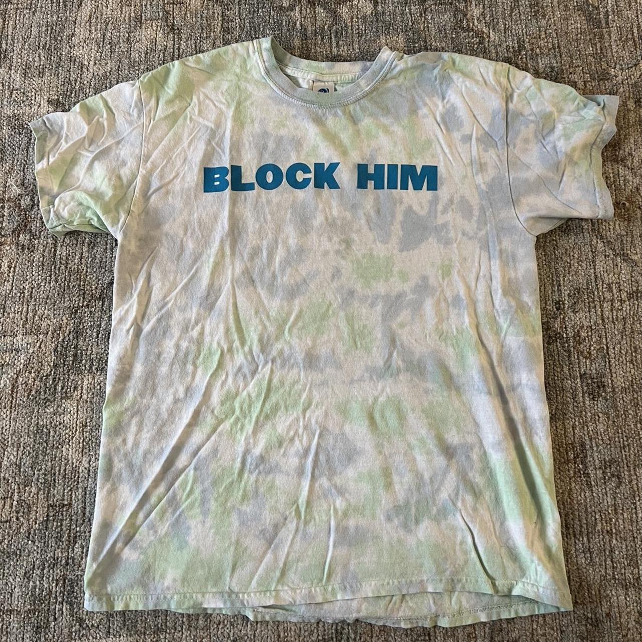 Barstool Sports Women's Blue and Green Tshirt Depop