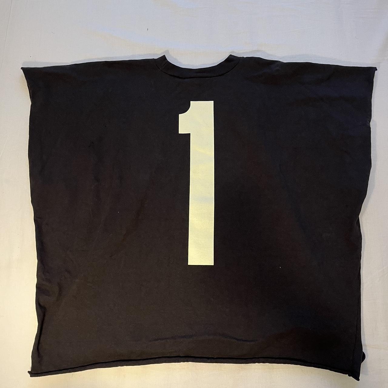 Yeezy One Box Tee Never worn Size M | Depop