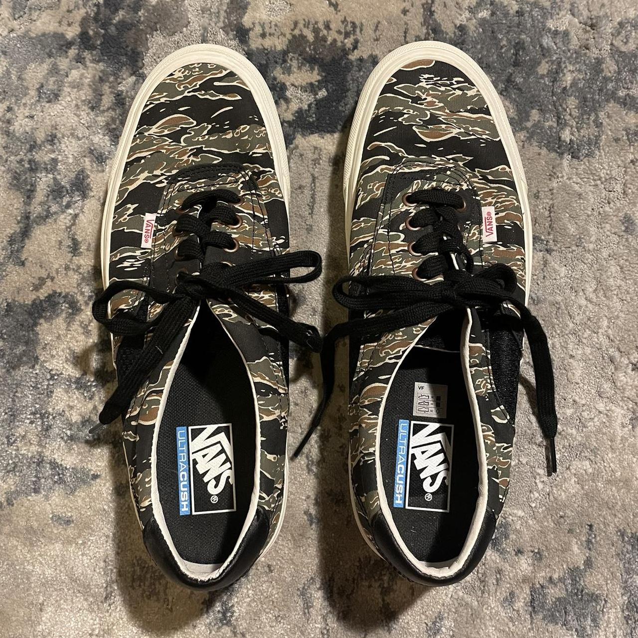 Vans tiger hot sale camo