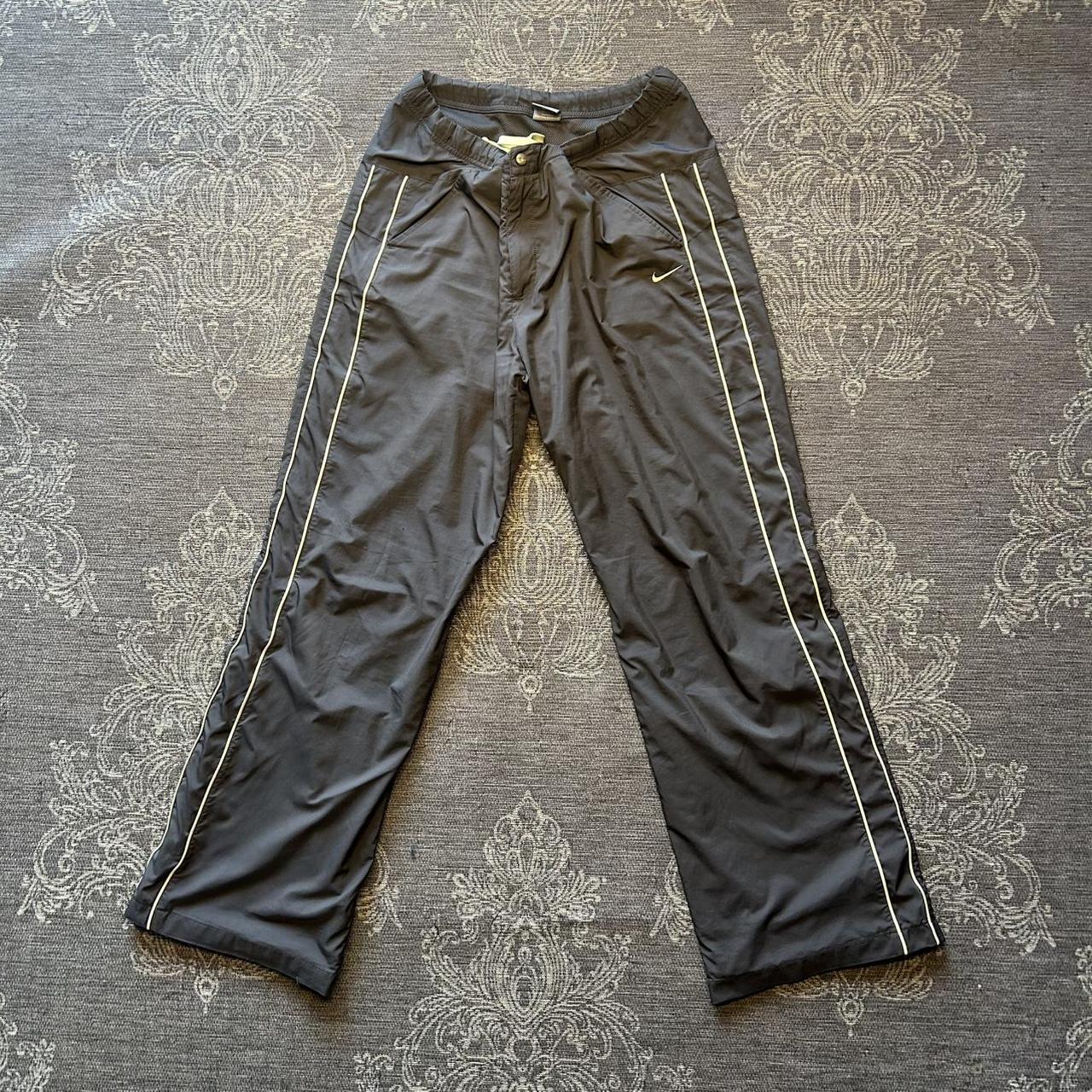 item listed by turntrendz