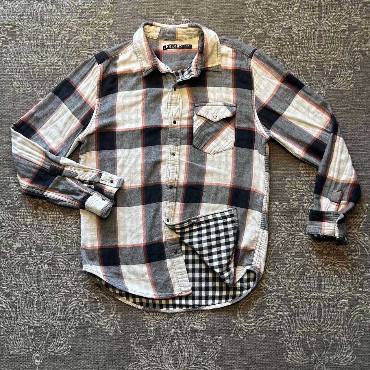 item listed by turntrendz