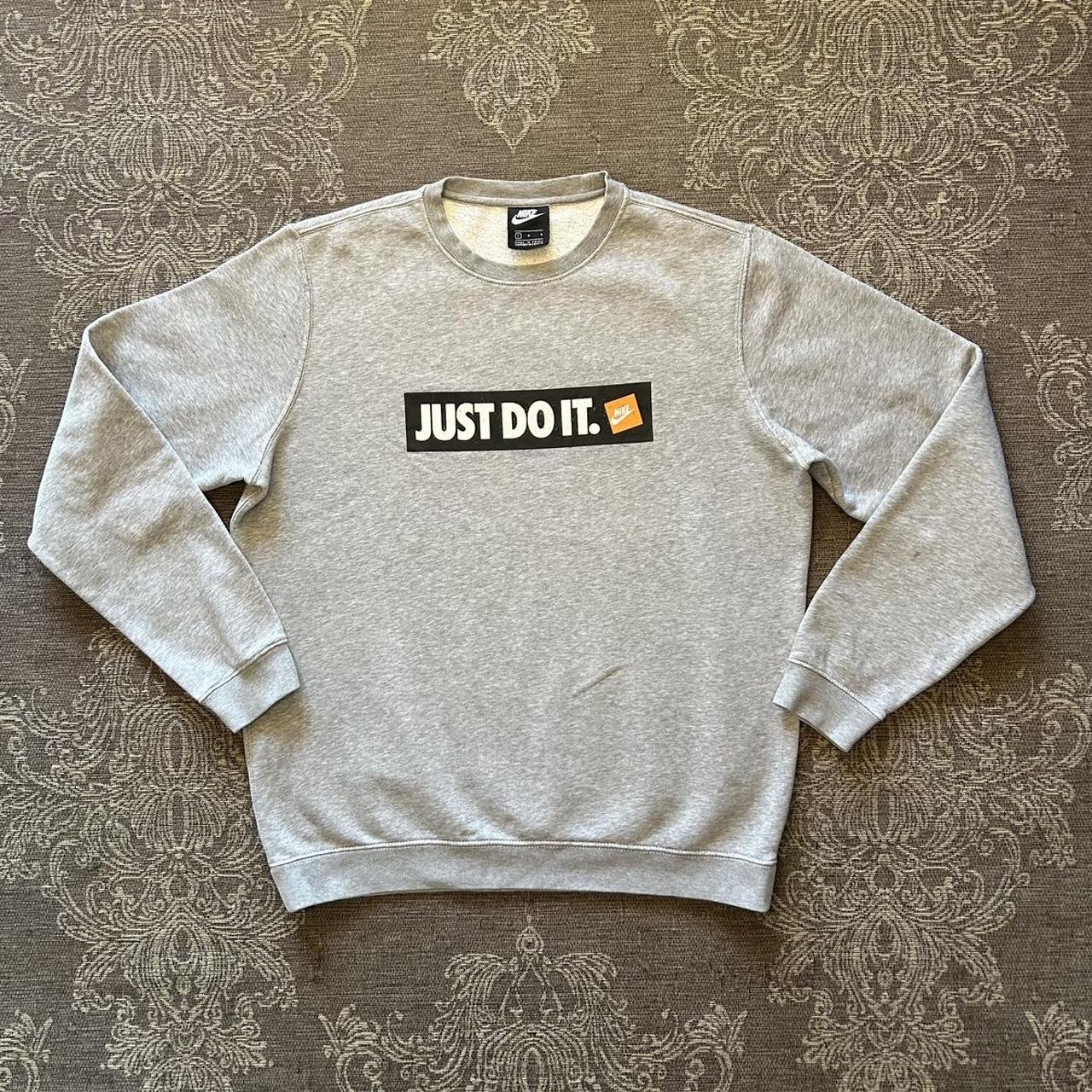 item listed by turntrendz