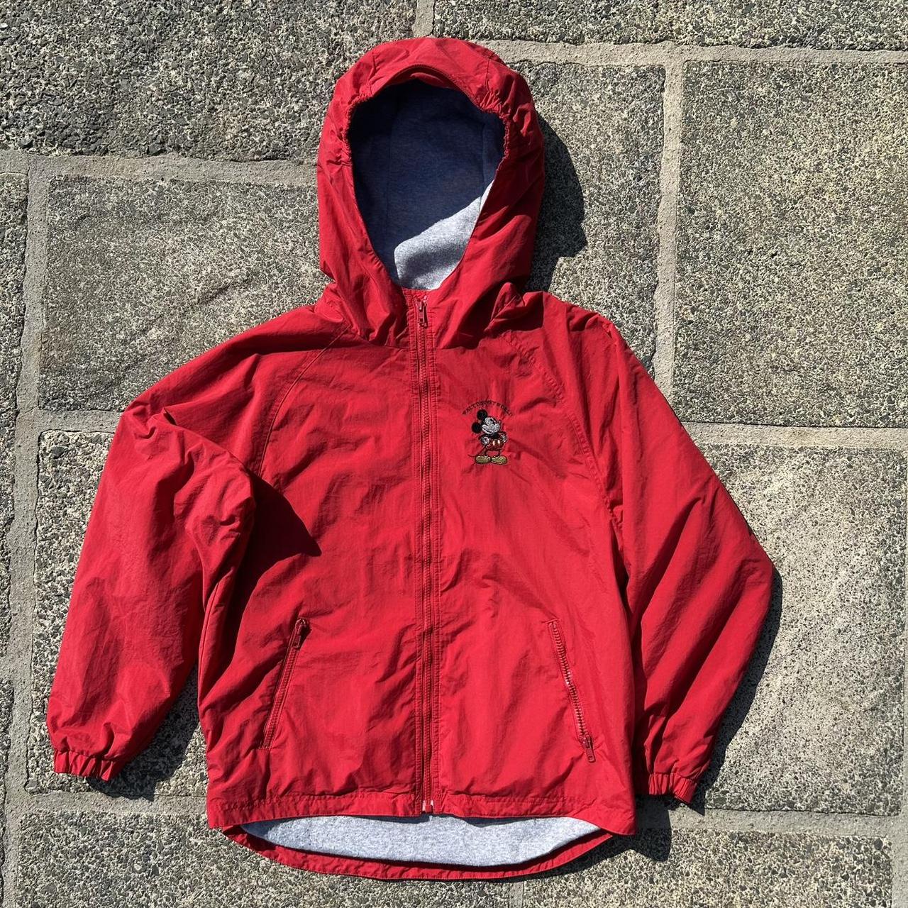 item listed by turntrendz