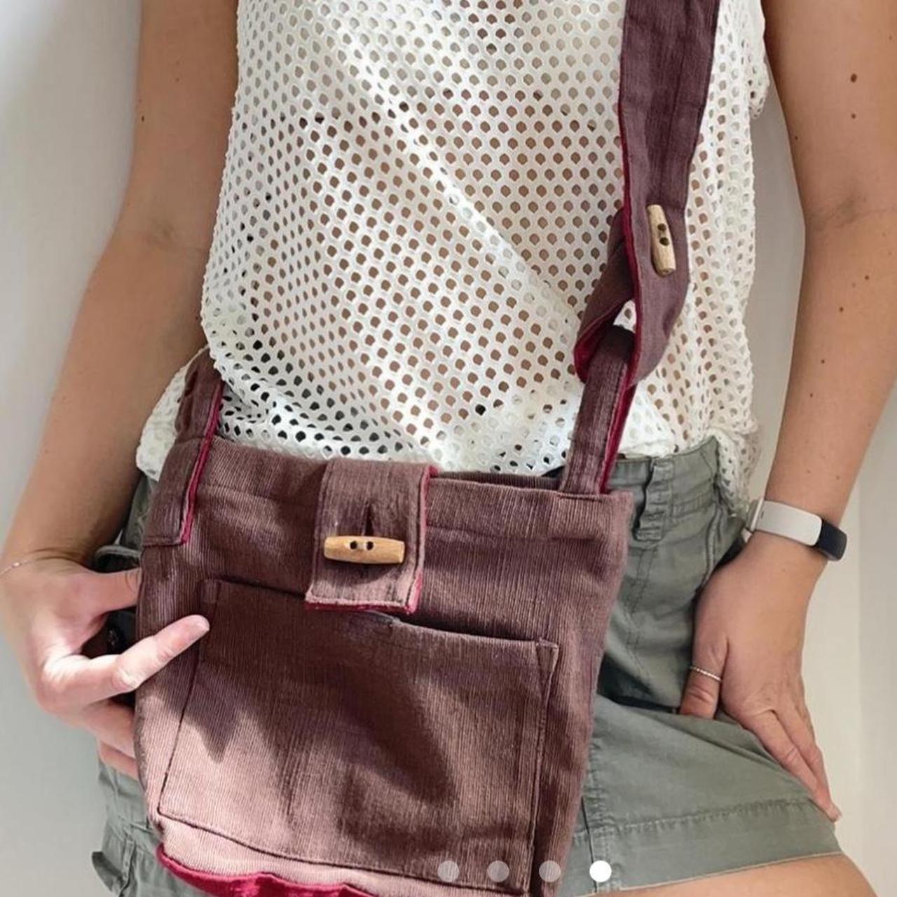 2000s Y2K cross body brown corded messenger bag with | Depop