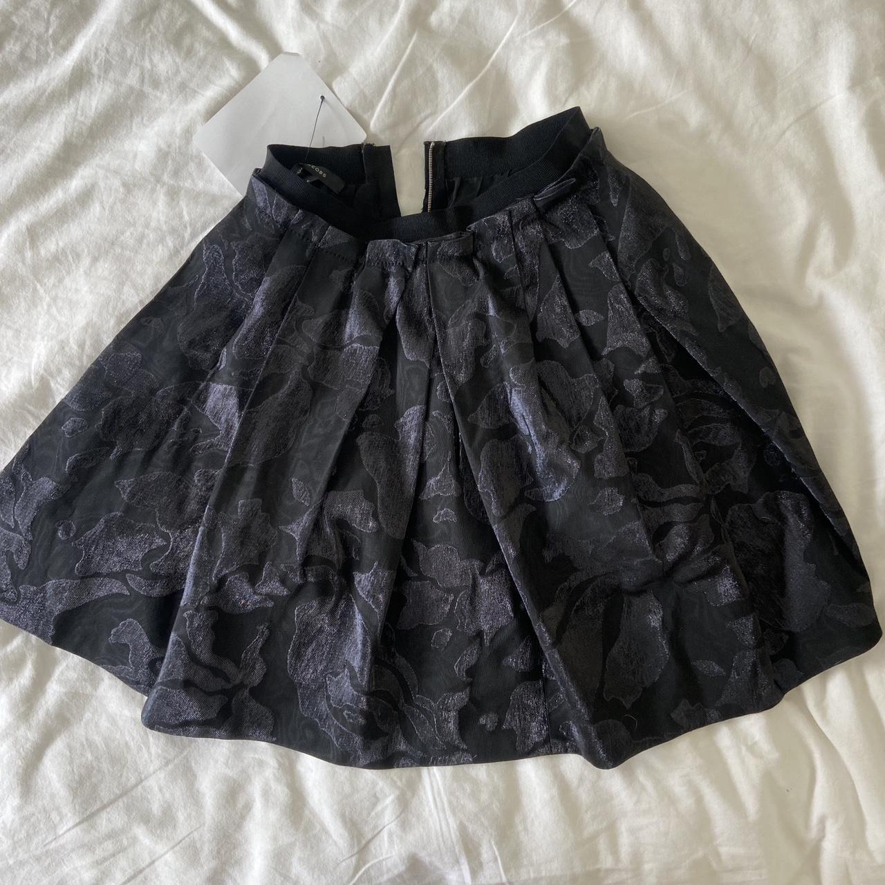 Marc jacobs skirt Never worn from the real real and... - Depop