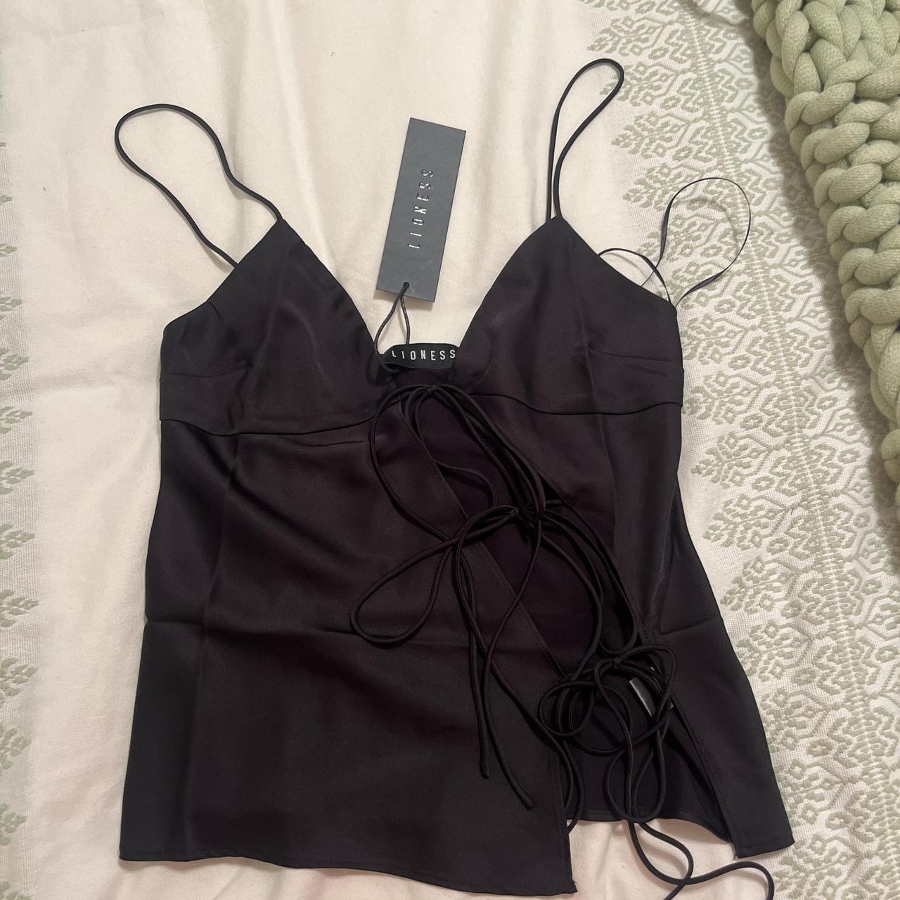 Lioness Mariah Cami Top Size Small Brand new with... - Depop