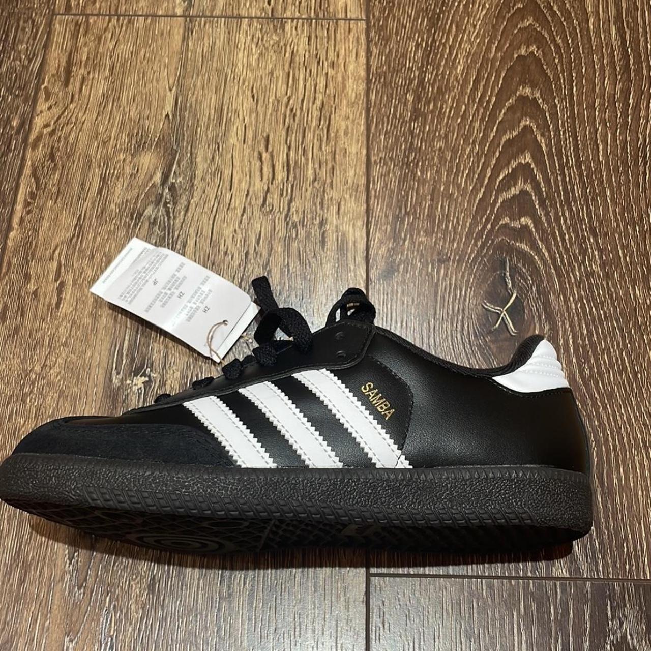 Adidas Women's Black Trainers | Depop