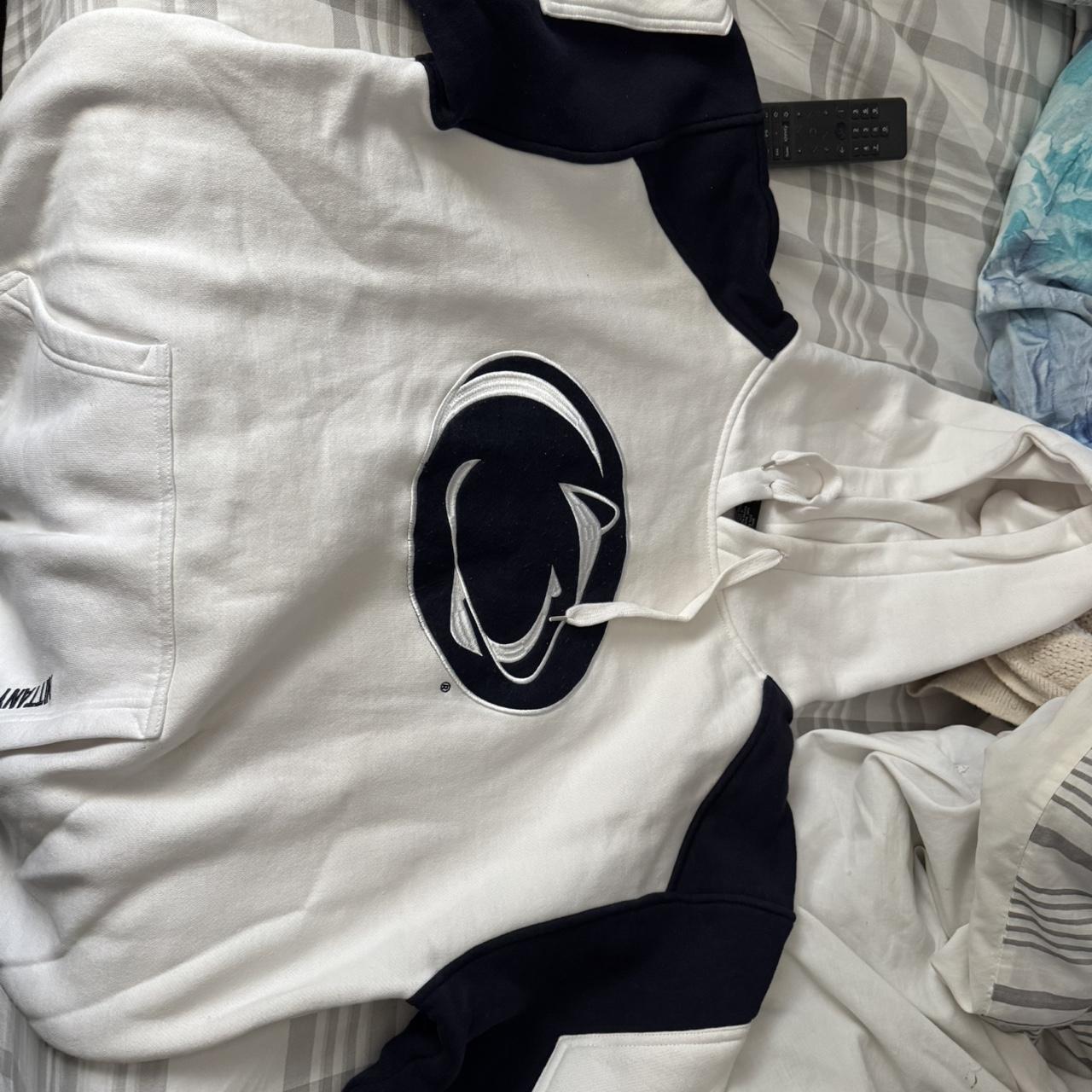 item listed by alxxvs