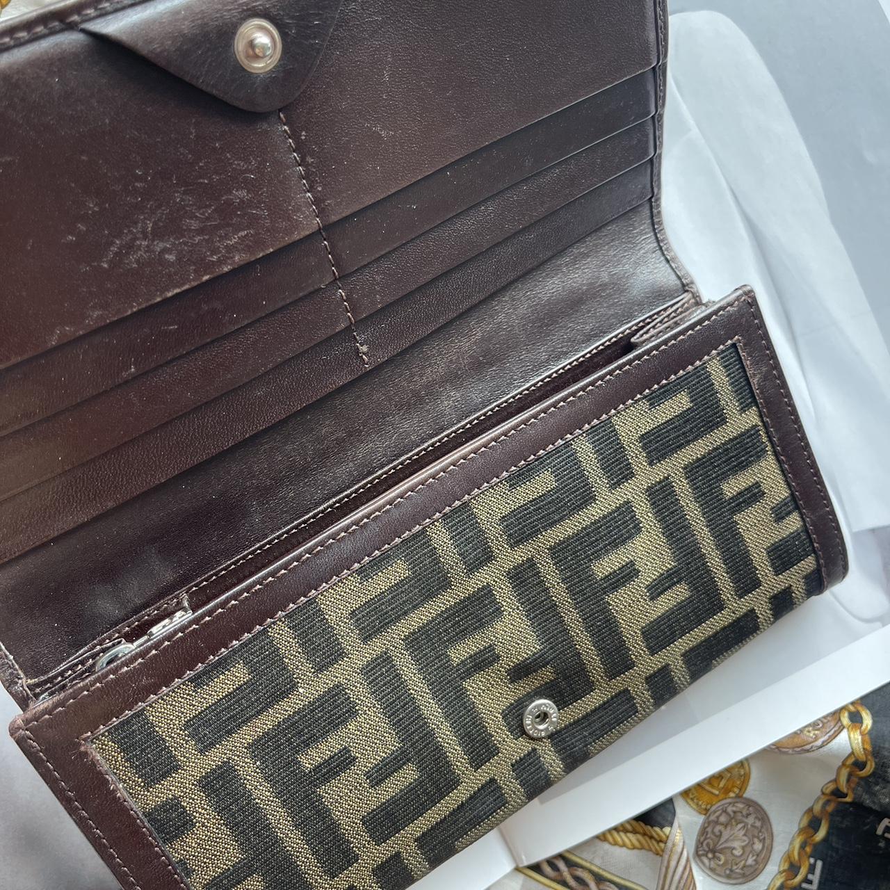 Fendi 2024 wallet womens