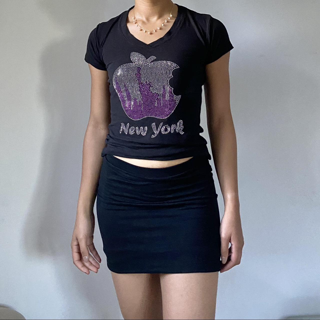 y2k new york sequin v neck t shirt fits so... - Depop