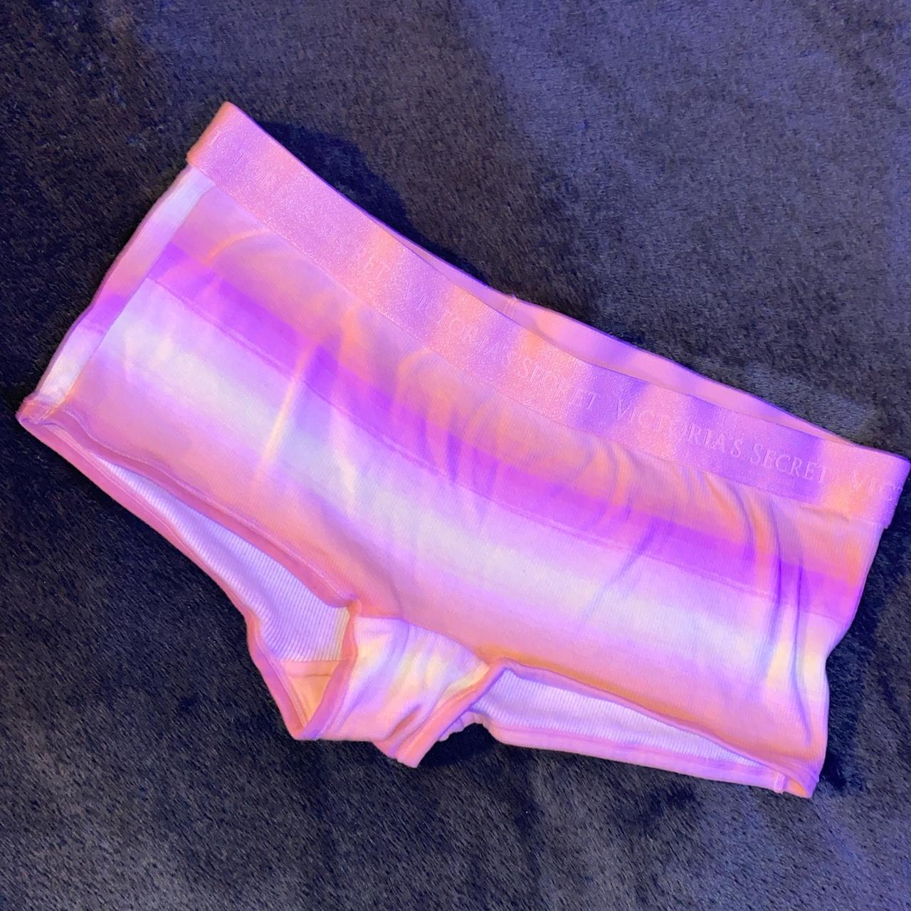 Victoria Secret Boyshorts, Size Large, fits kinda...