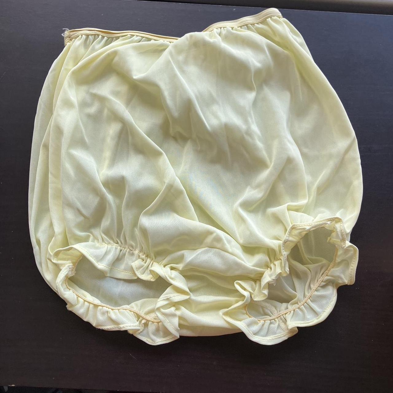 item listed by pinkoystermushroom