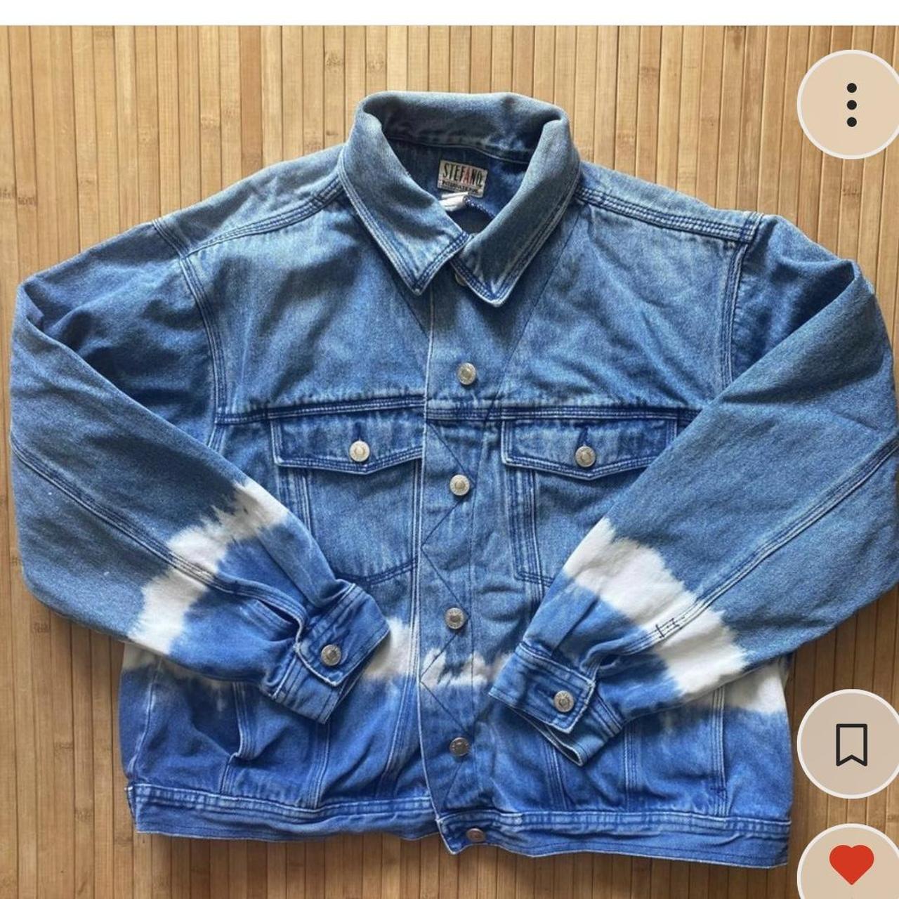 item listed by daphnegray