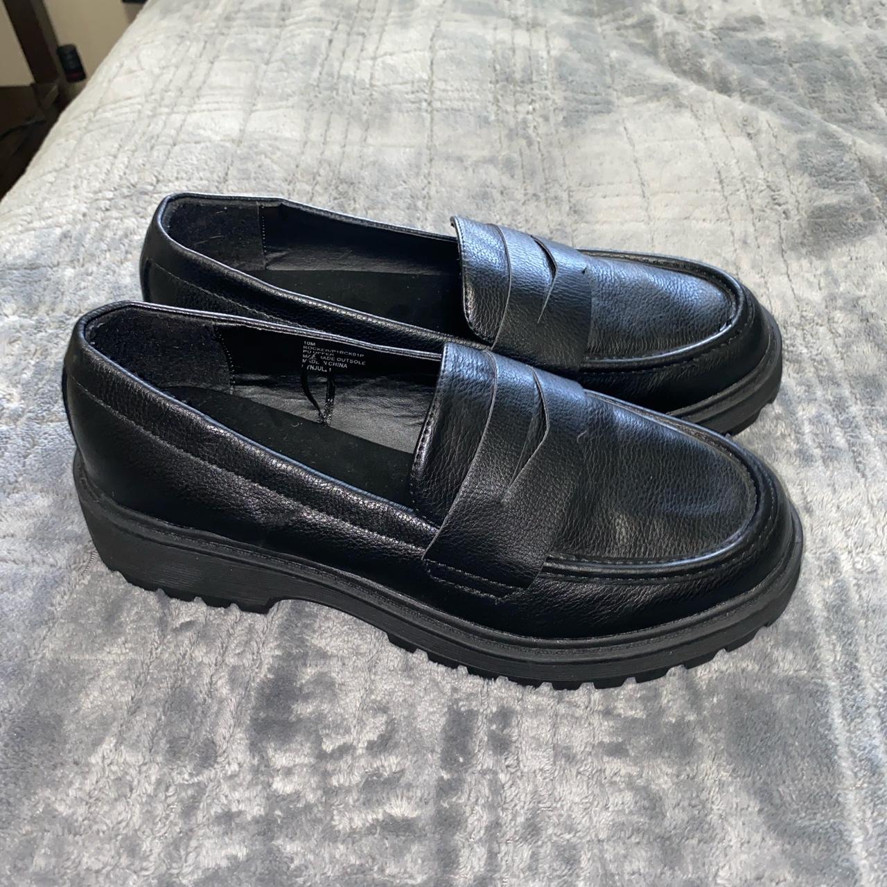 Women's Loafers | Depop