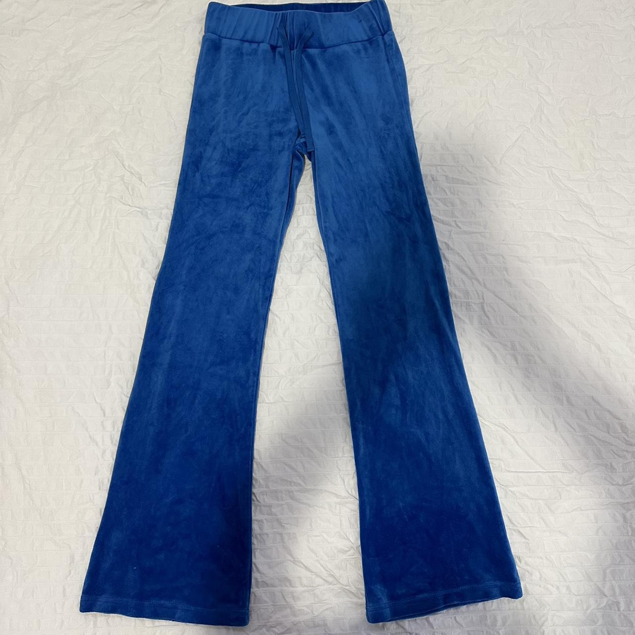 H&M velour blue flare leggings Size xs but can fit... Depop