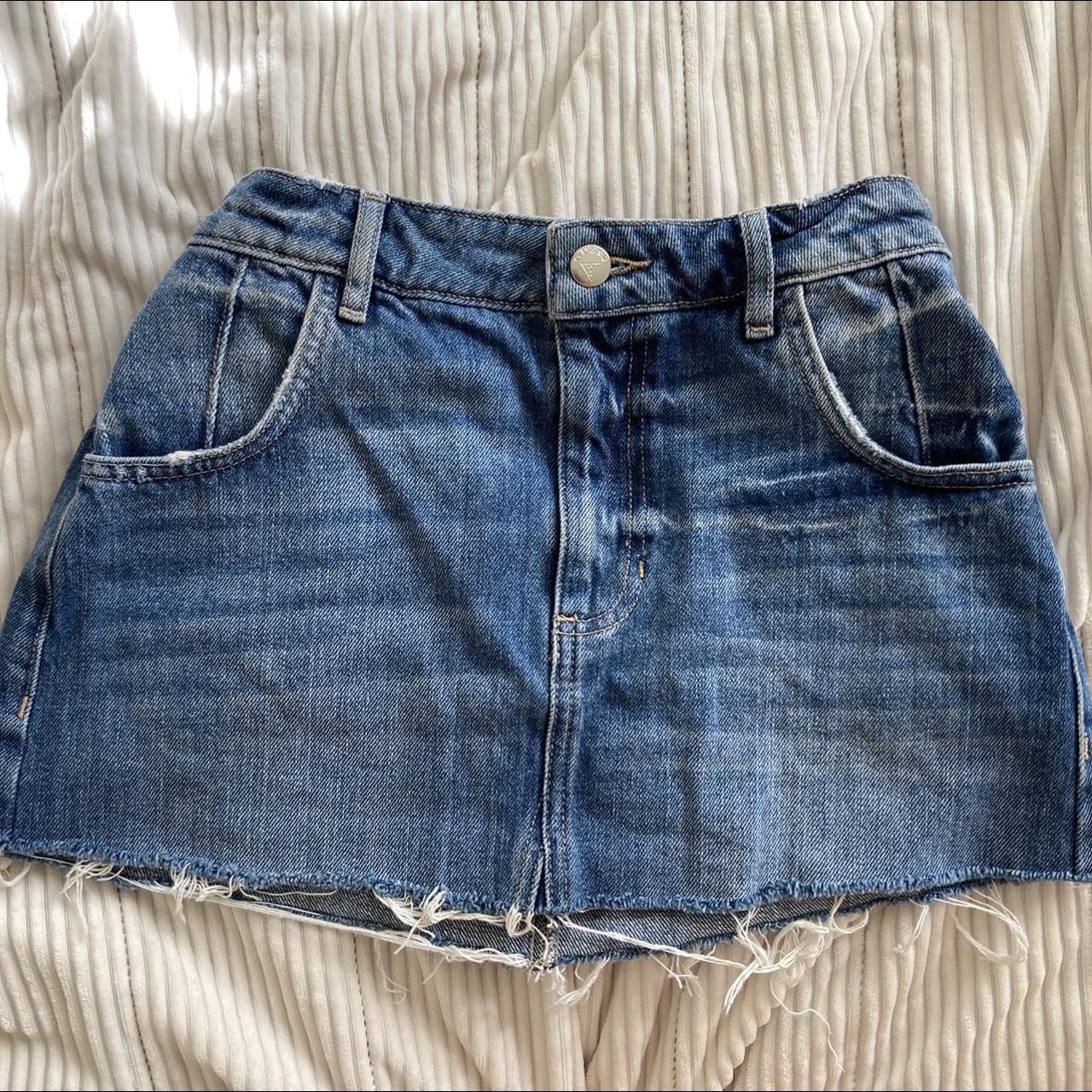 Guess Women's Blue Skirt | Depop