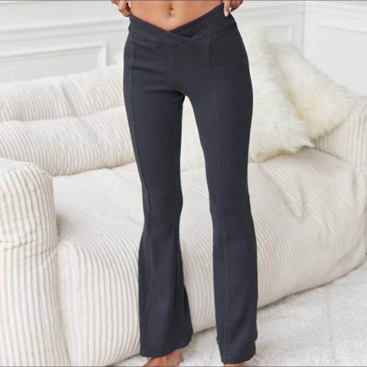 cutest&comfiest black ribbed crossover flare