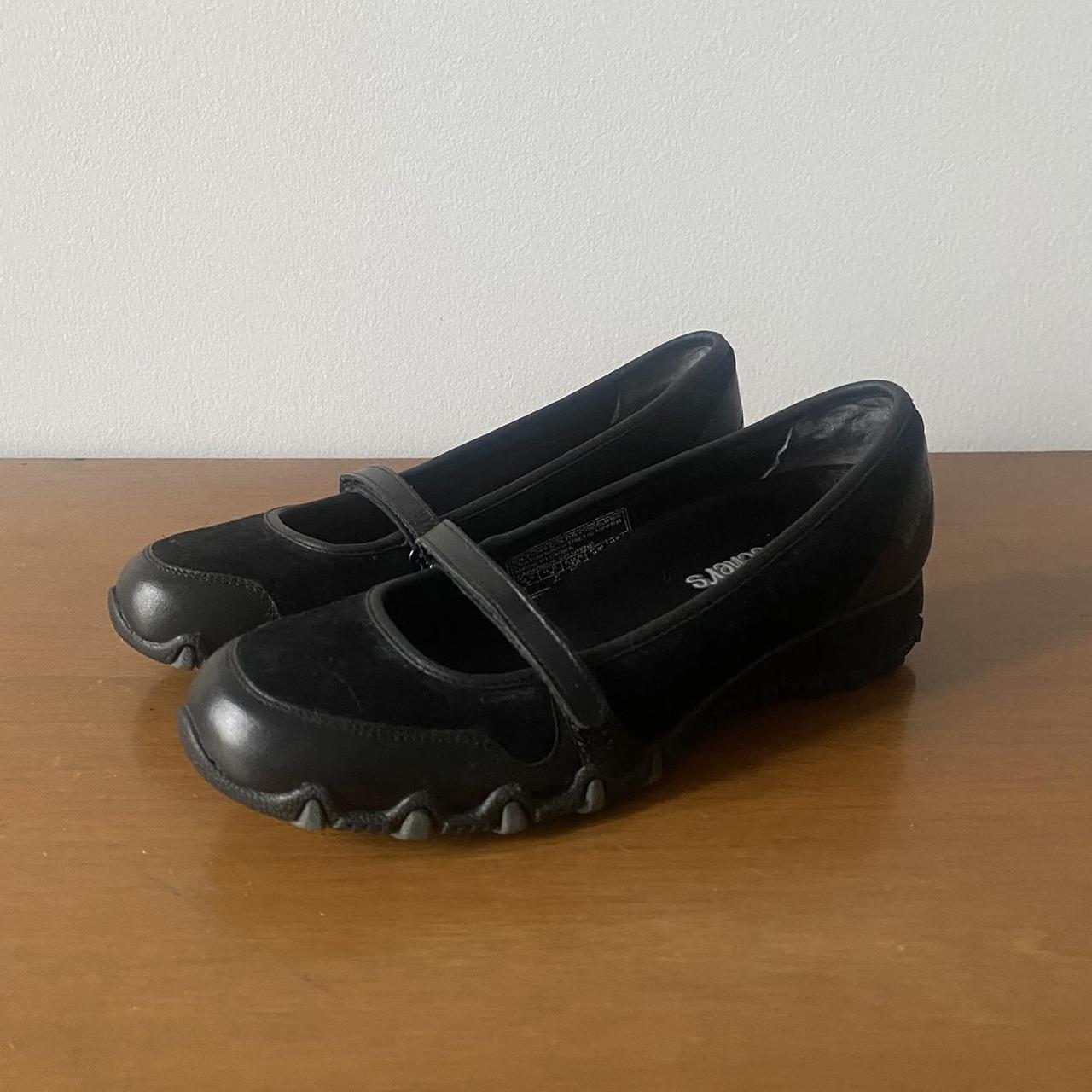 Sketchers black sale flats