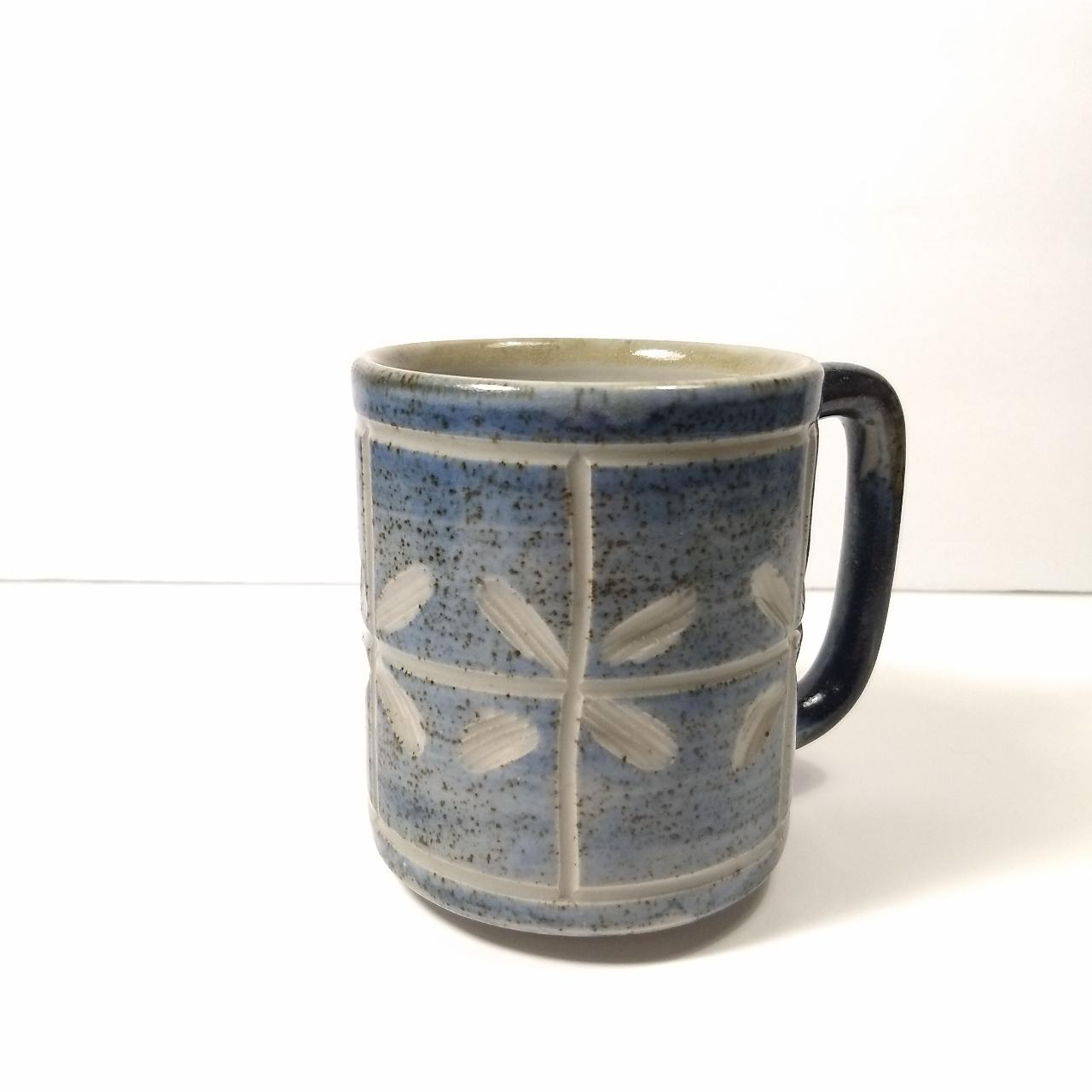 item listed by allthecatsthrift