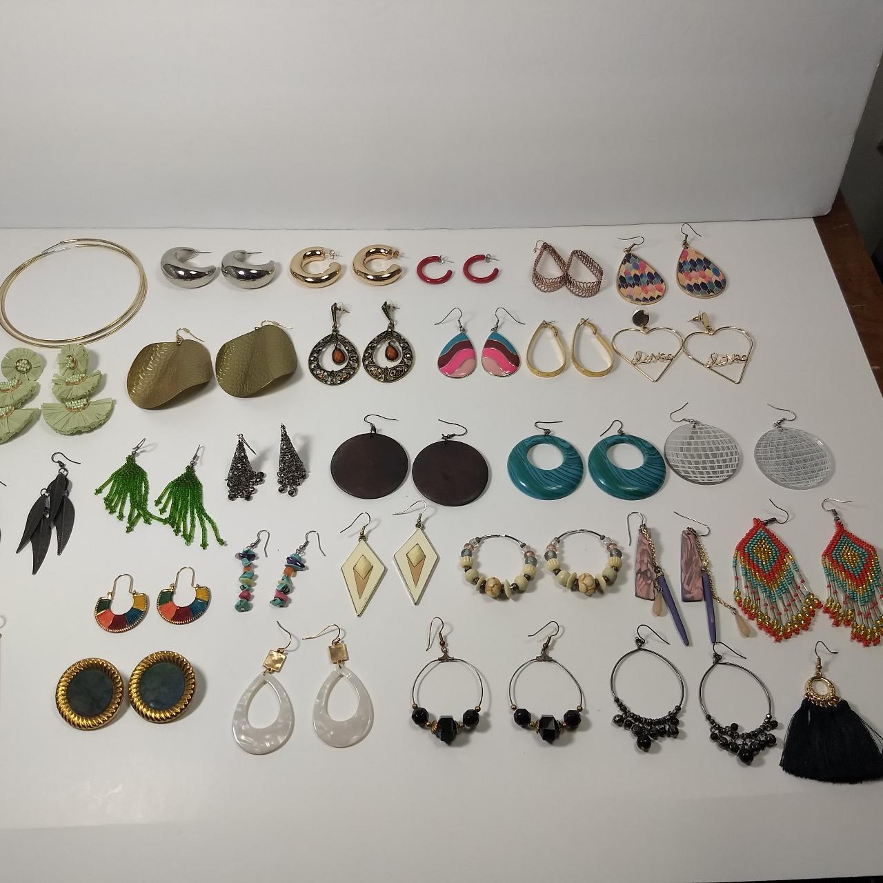 item listed by allthecatsthrift