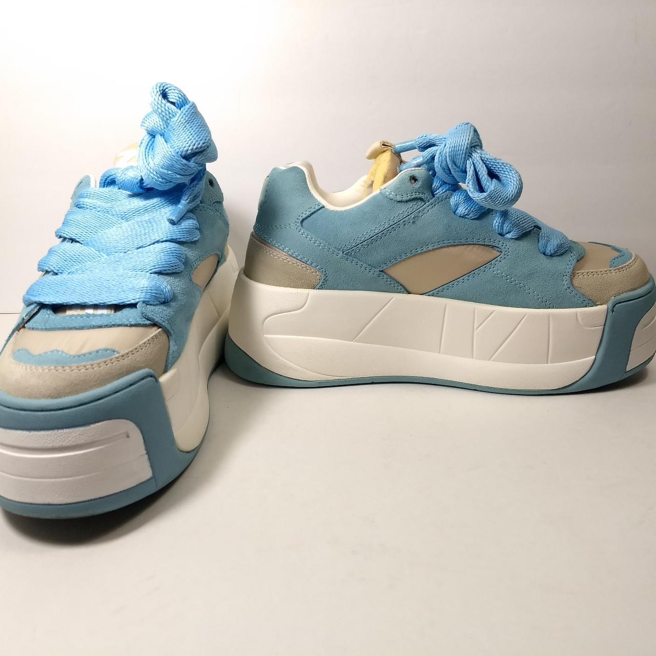 item listed by allthecatsthrift