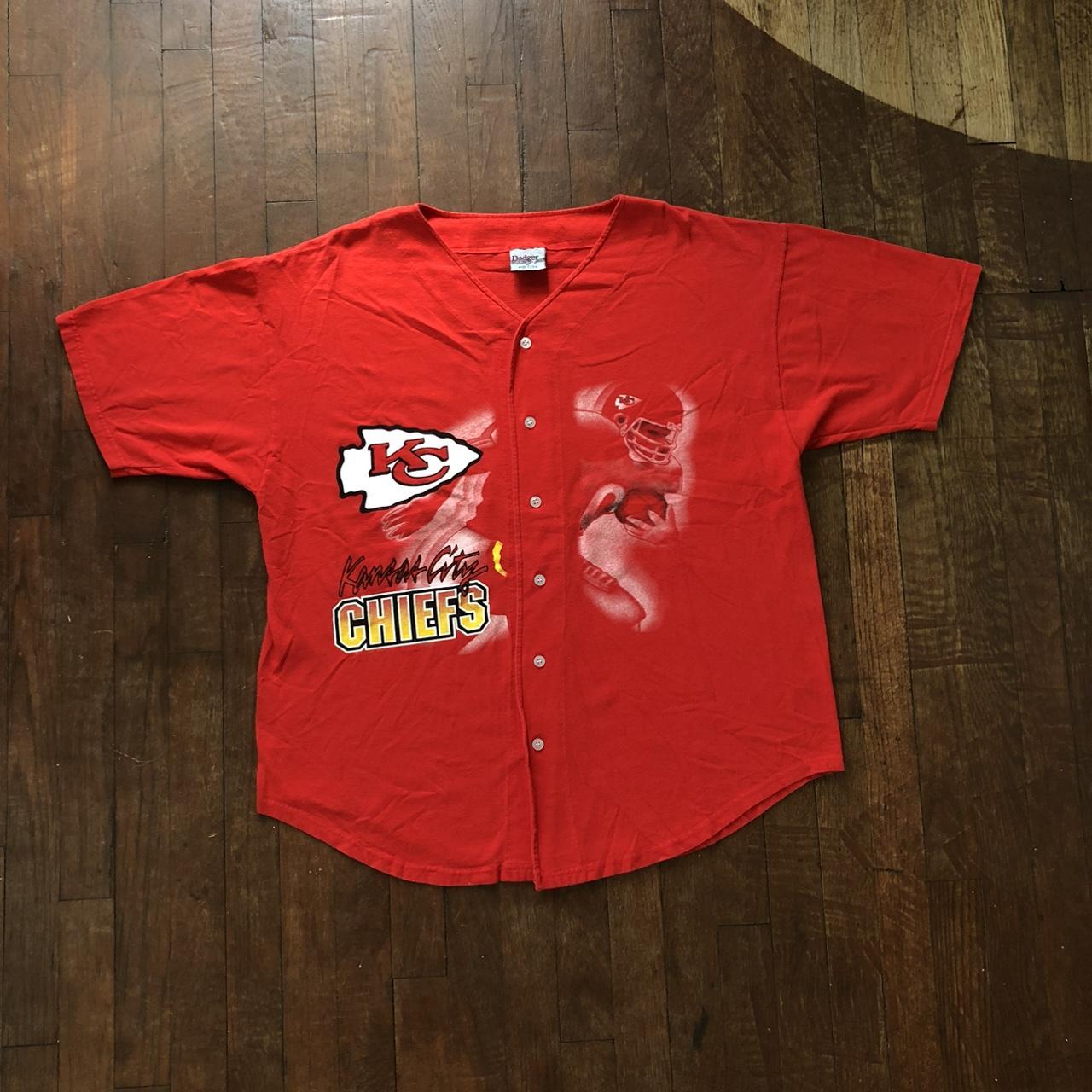 90s Kansas City Chiefs baseball tee -Size:XL - Depop