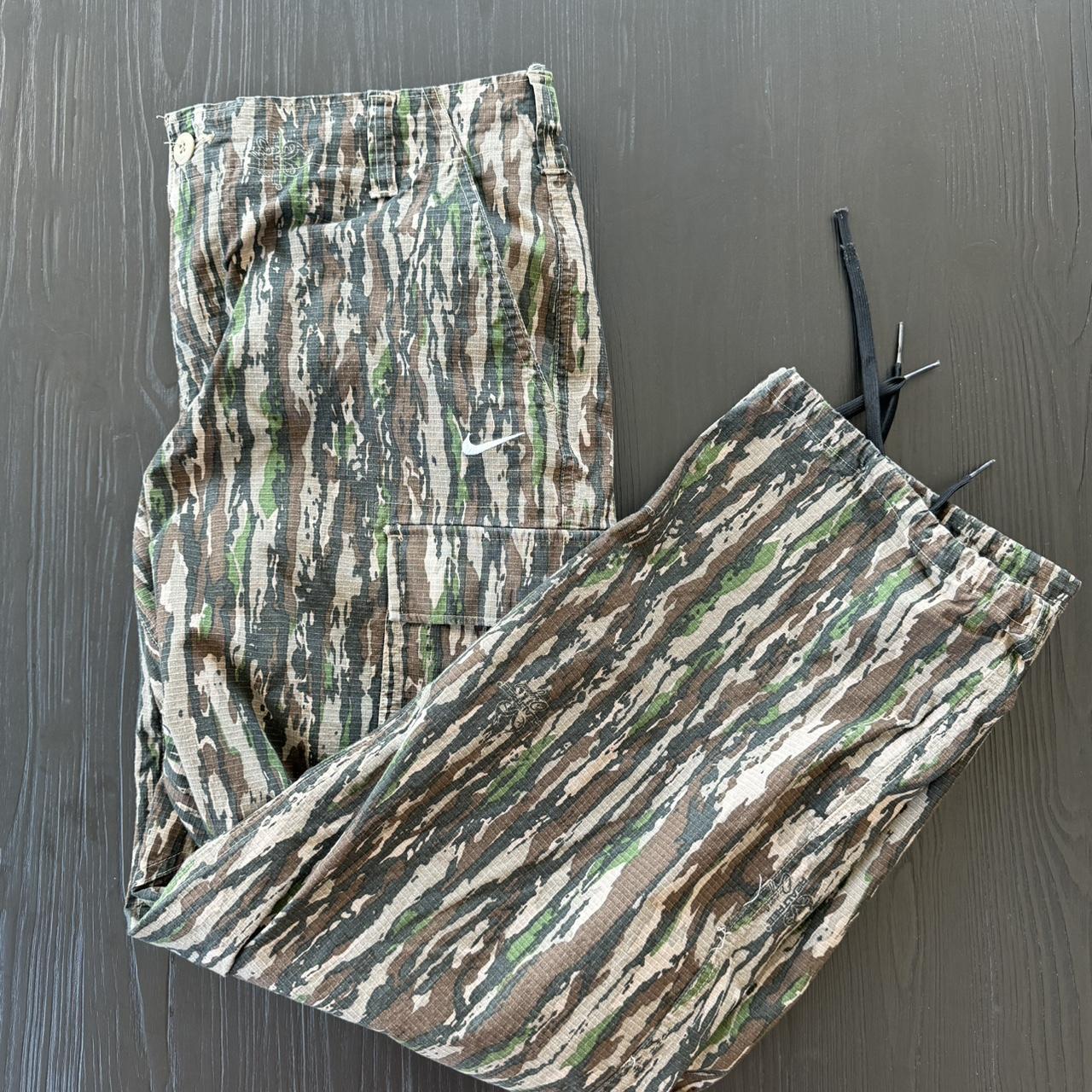 mens nike sb camo pants