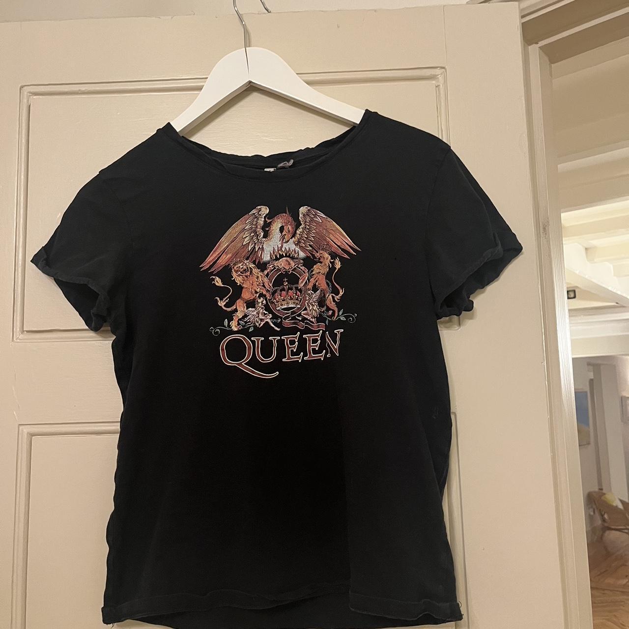 Cool black Queens top Depop