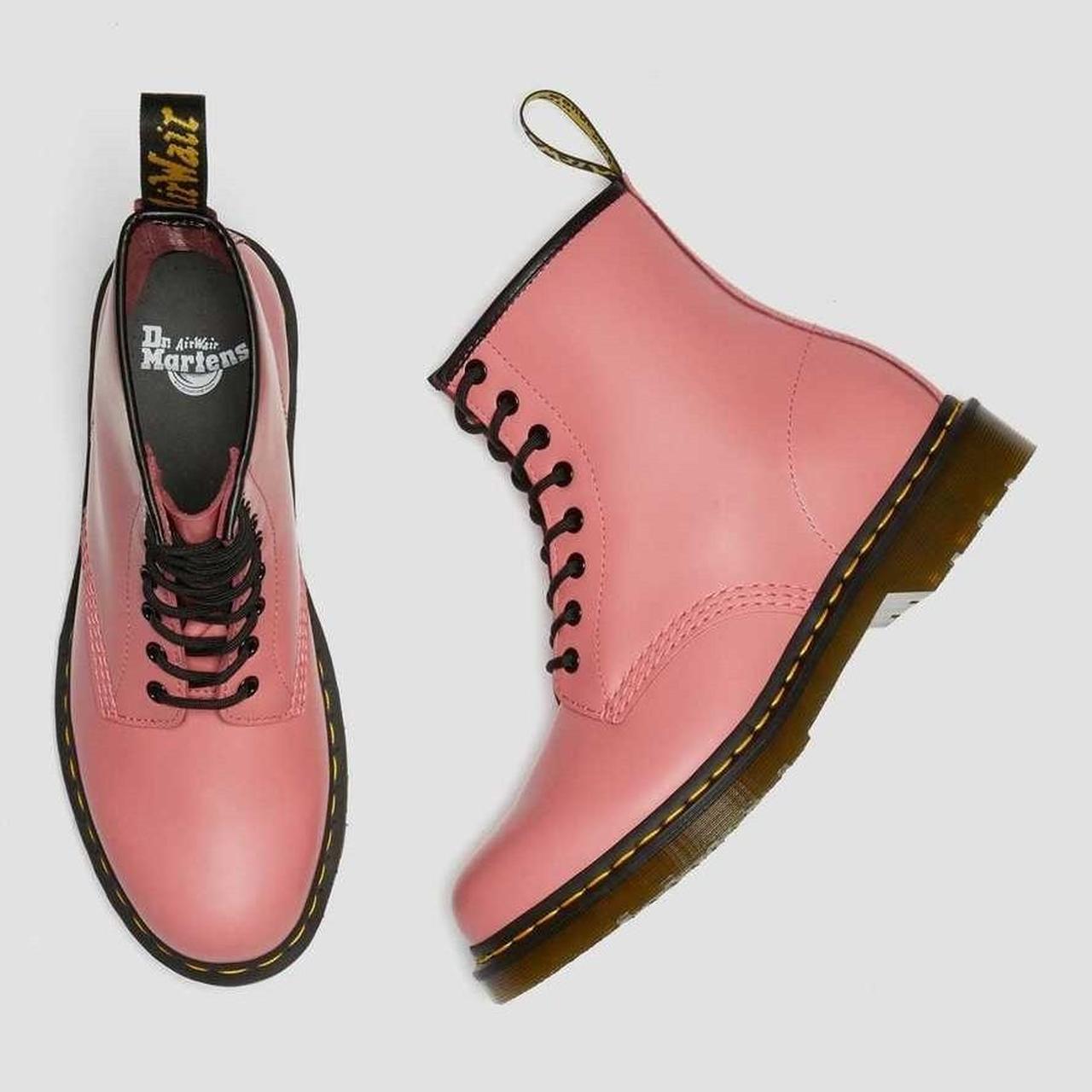 Dr martens outlet acid pink