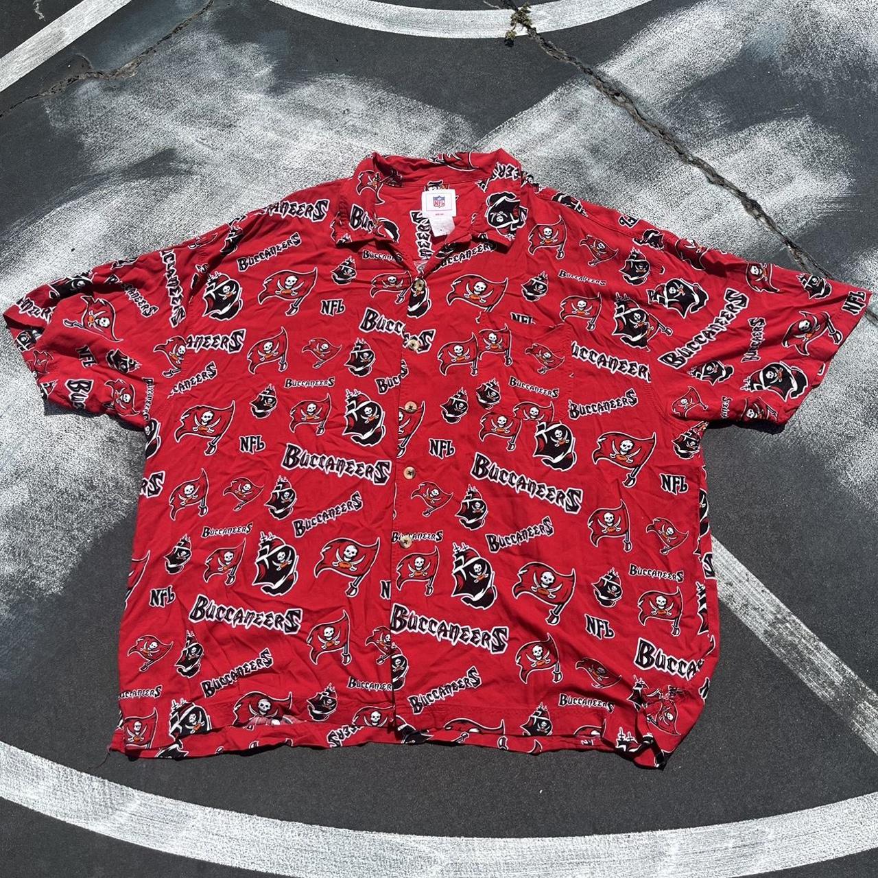 Vintage Tampa Bay Buccaneers 90s Button Up Hawaiian - Depop