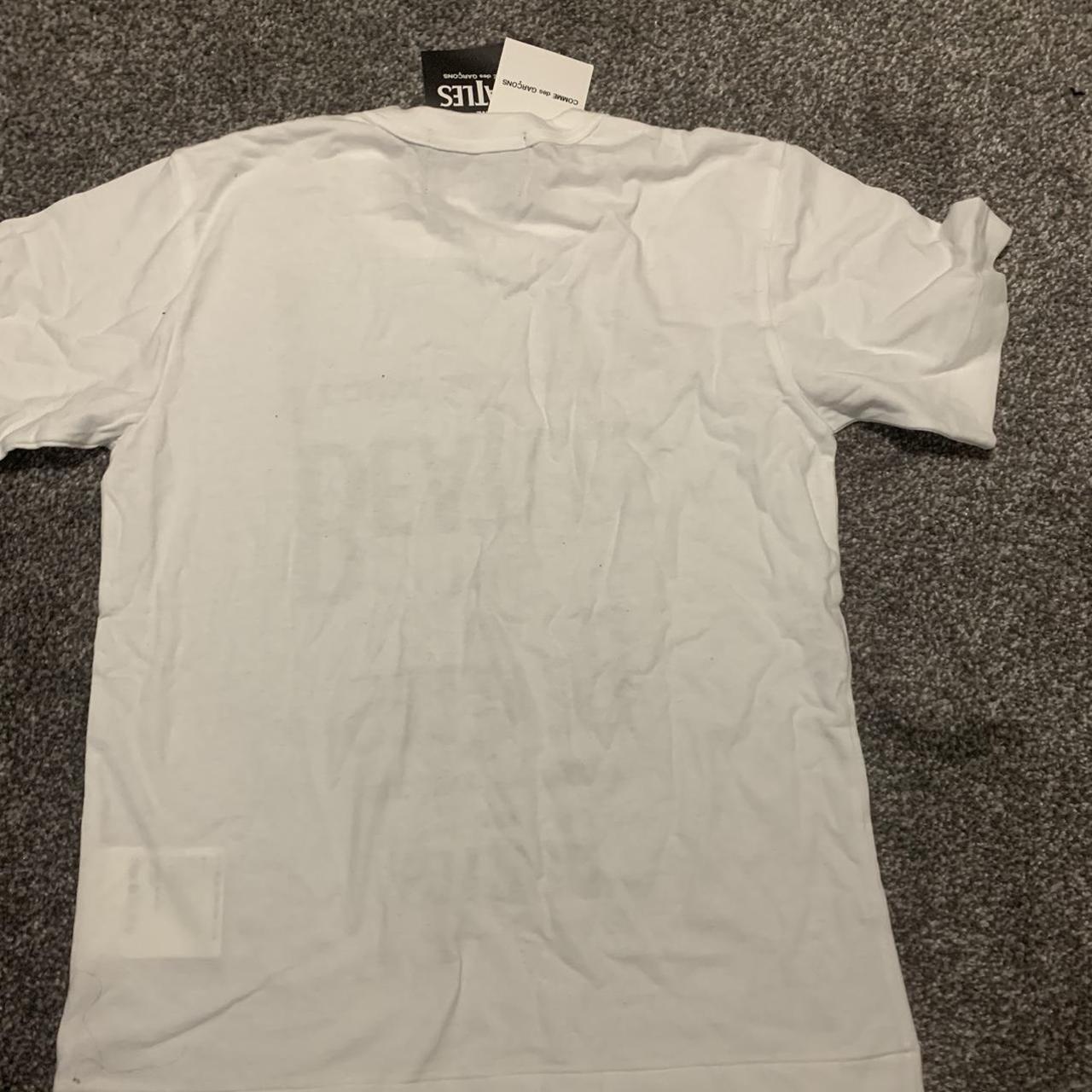 Comme des Garçons Men's White and Black T-shirt | Depop