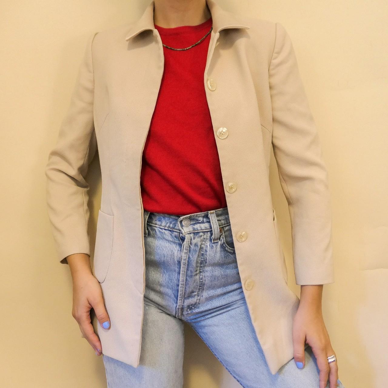 Casablanca Women's Cream Jacket Depop