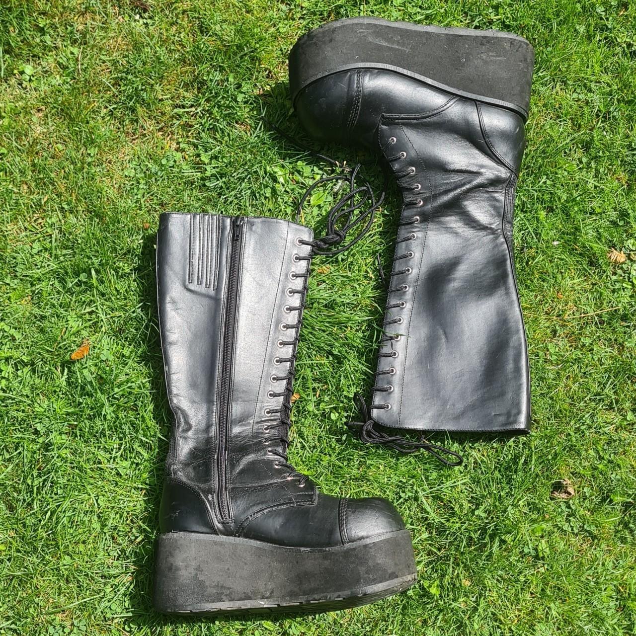 mens demonia platform boots