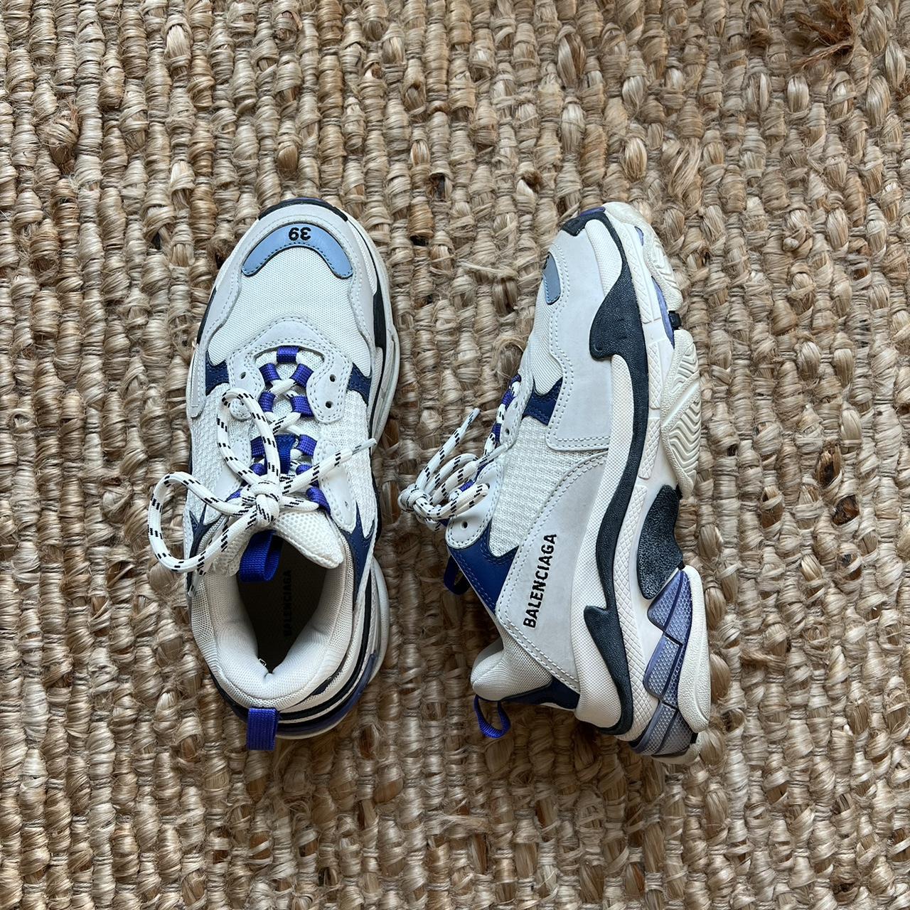 Balenciaga triple s sale 2. blue