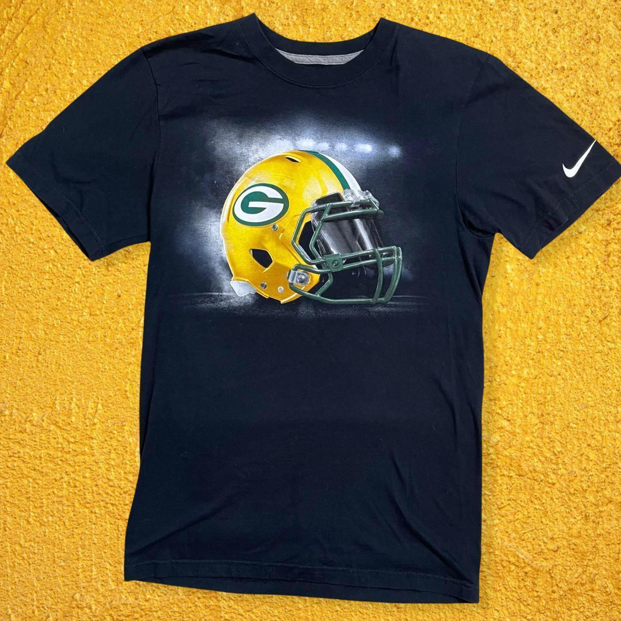 Green Bay Packers Nike tee Men's L Price is - Depop