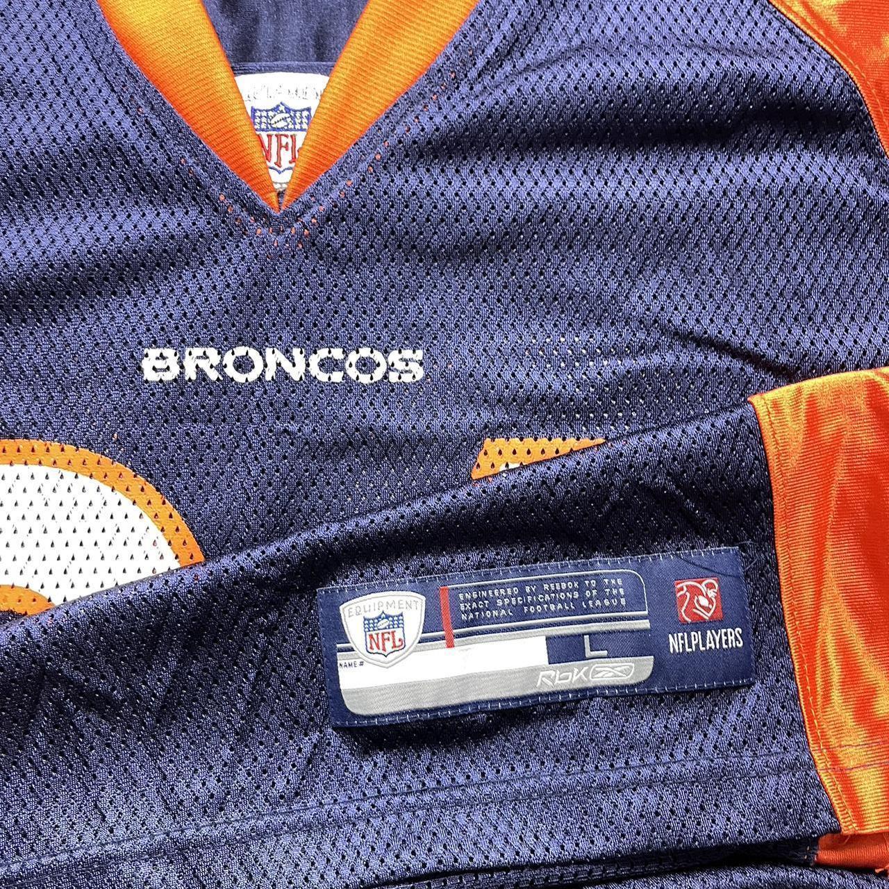 Vtg Y2K Reebok NFL Denver Broncos Youth Shirt Size - Depop