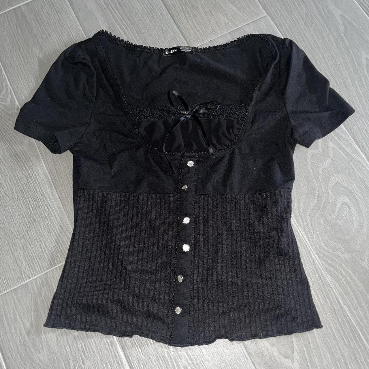 womens cute black shirt