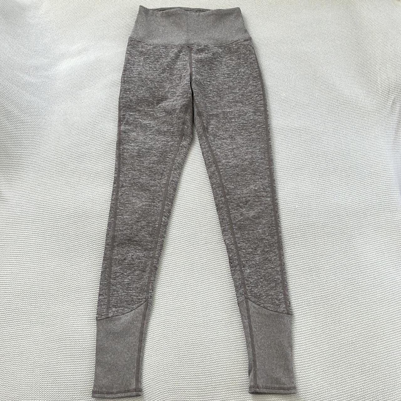 Gravel heather Alo yoga Alosoft style