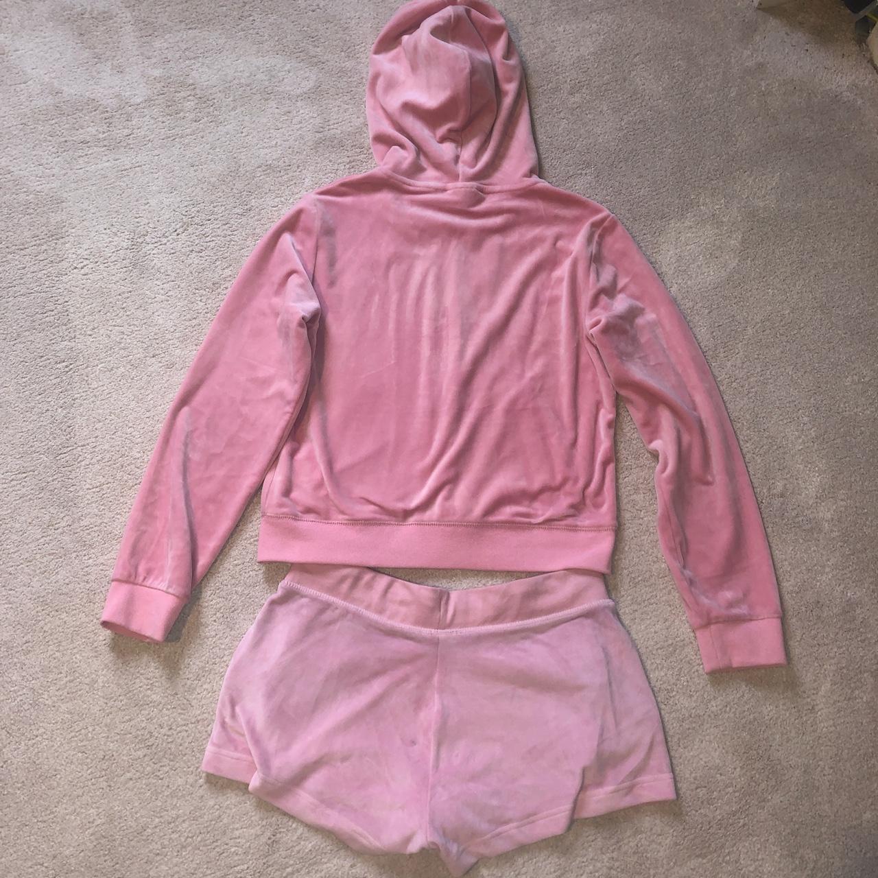 juicy-couture-women-s-pink-hoodie-depop