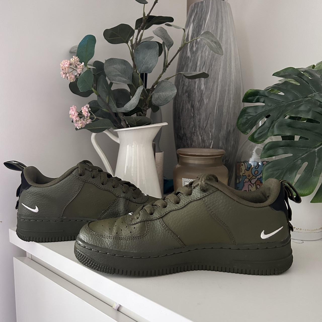 靴 NIKE AIR FORCE 1 LOW UTILITY OLIVE Nike air force 1 low utility olive canvas Almost as | Depop