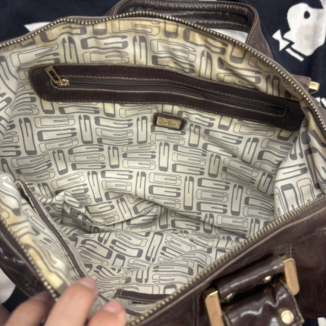 Guess Women's Bag - Brown – Brown Guess bag with … - image 4