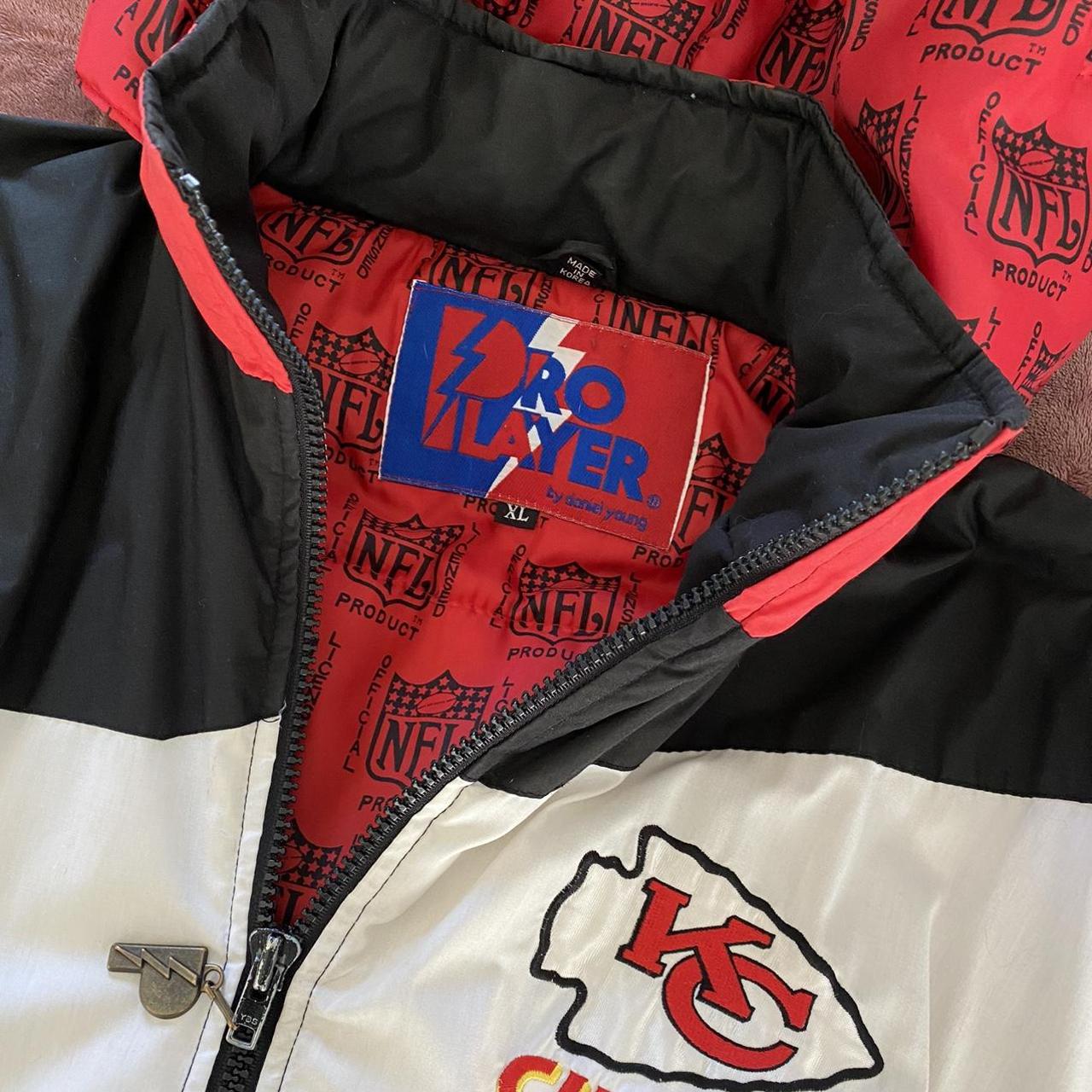 Vintage 90s PRO PLAYER Kansas City Chiefs Reversible Hooded Coat **BRAND  NEW**