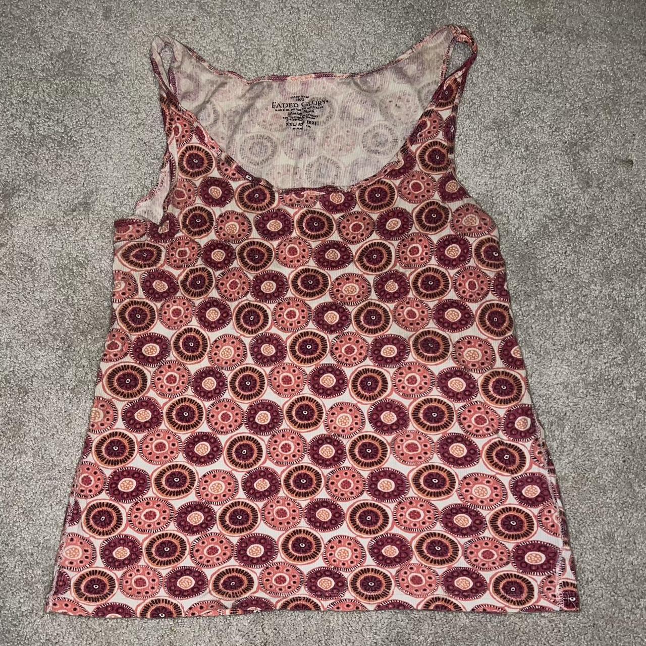Faded Glory - Ribbed tank top with circle swirl... - Depop