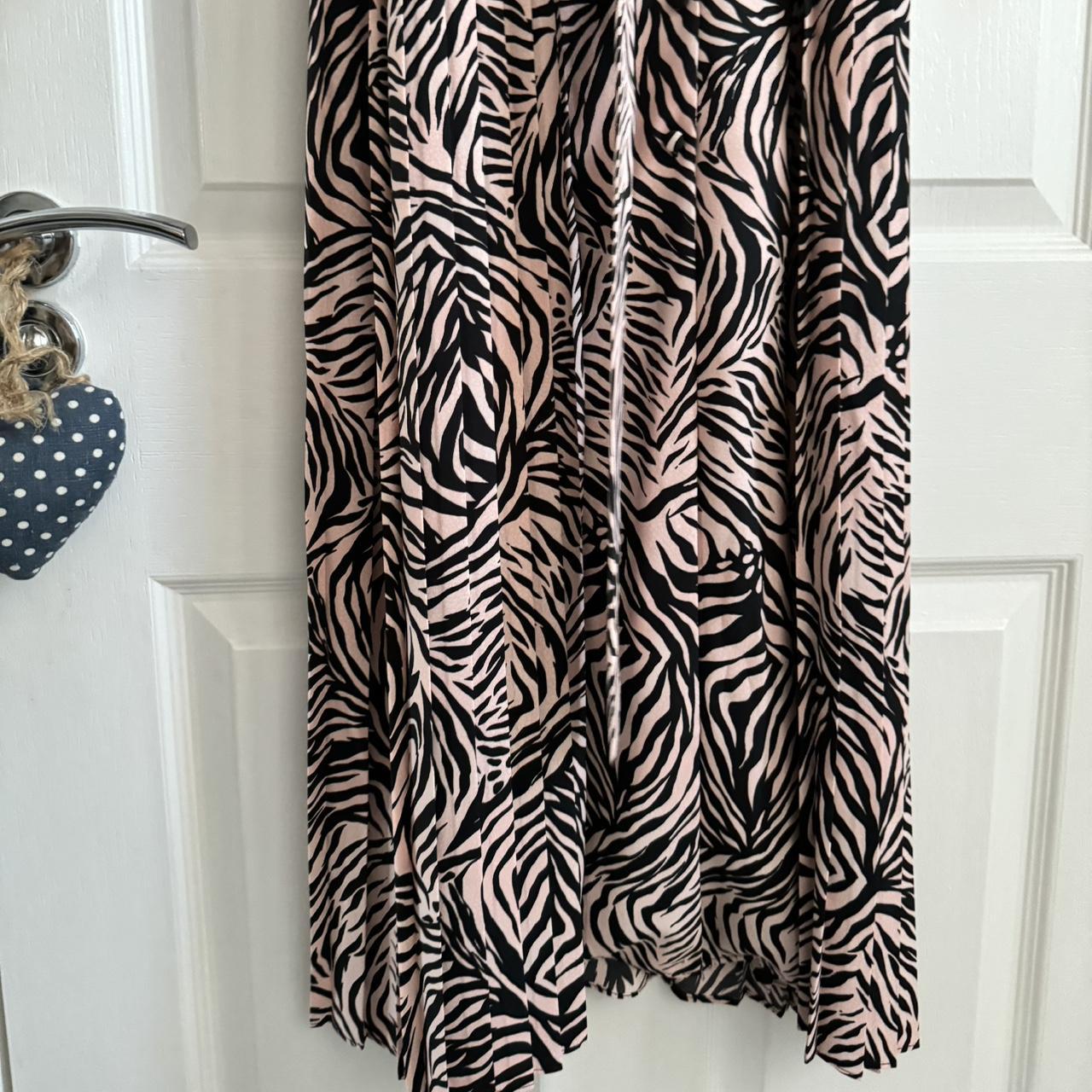 Pink zebra dress topshop best sale