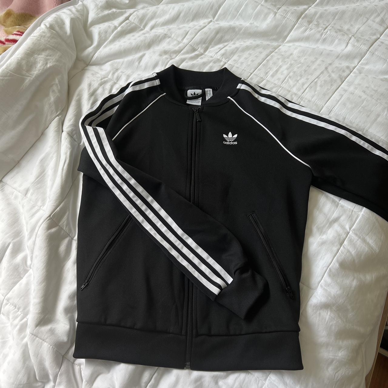 Adidas Women's White and Black Jacket | Depop