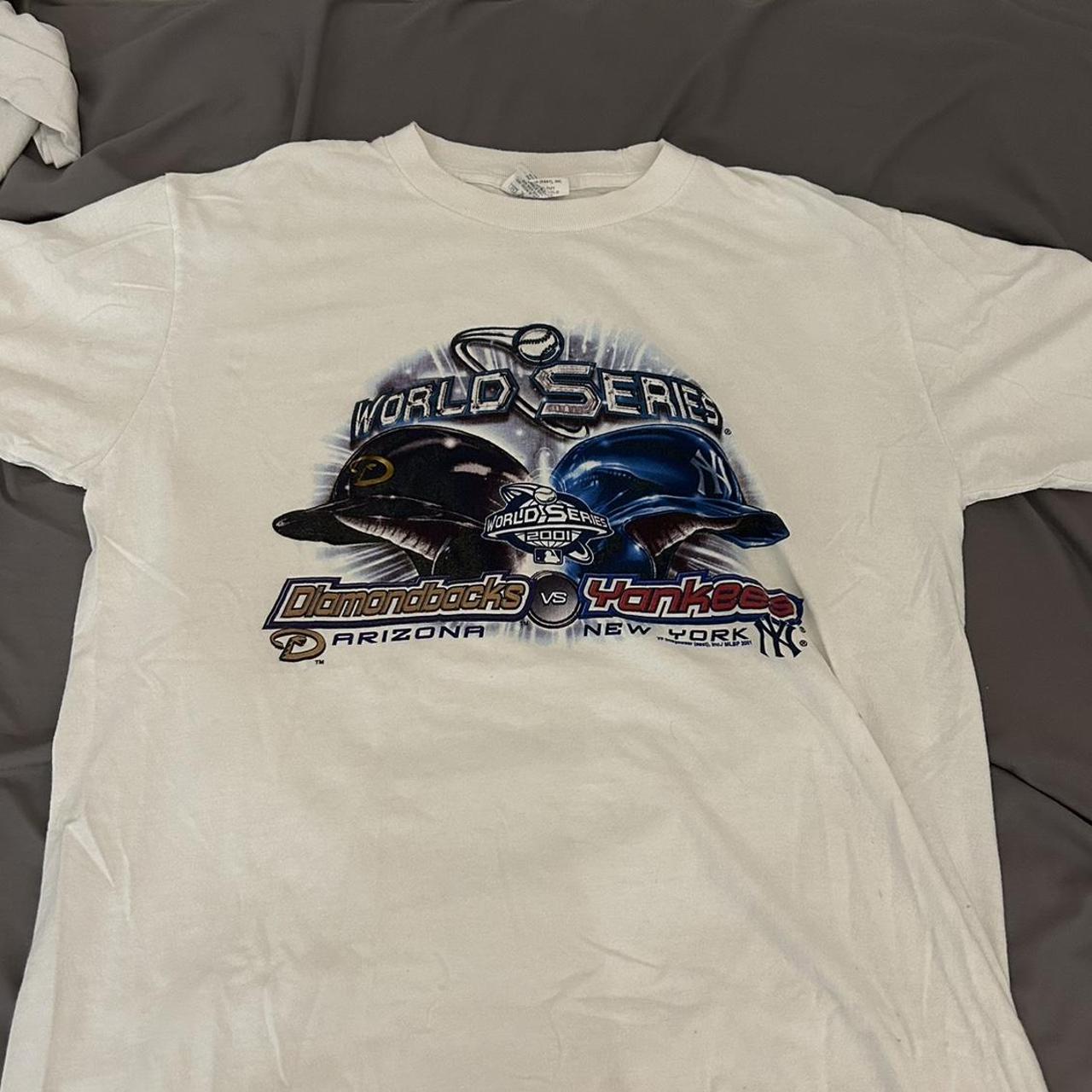 Vintage 2001 MLB World Series Yankees Vs. Diamondbacks T-Shirt 