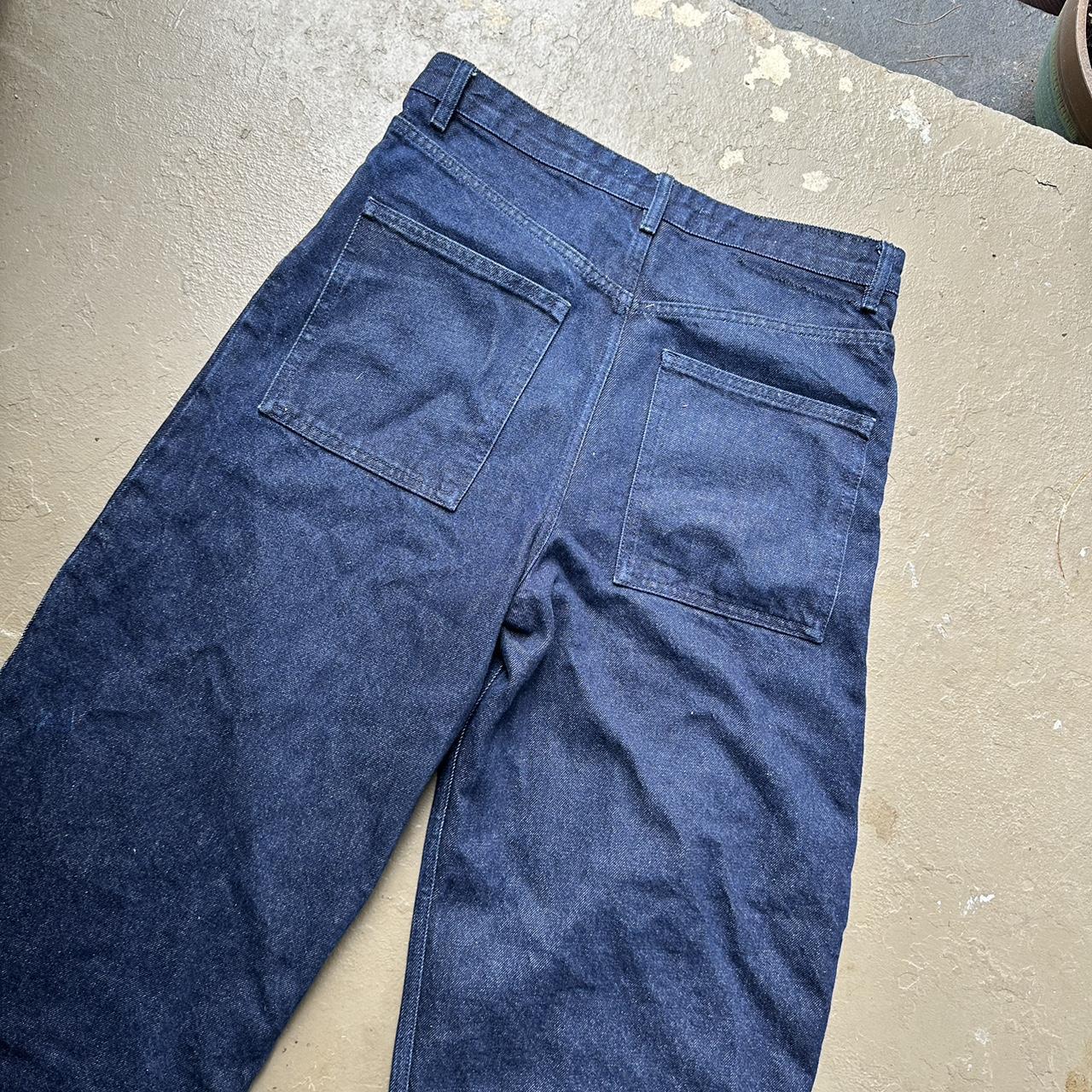darkwash jeans Sized 30x32 Really cool pants and... Depop