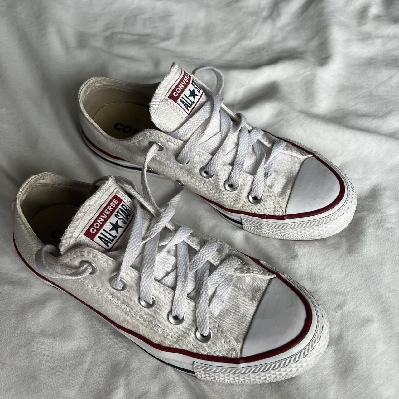 White Converse >only worn a few times >size... - Depop