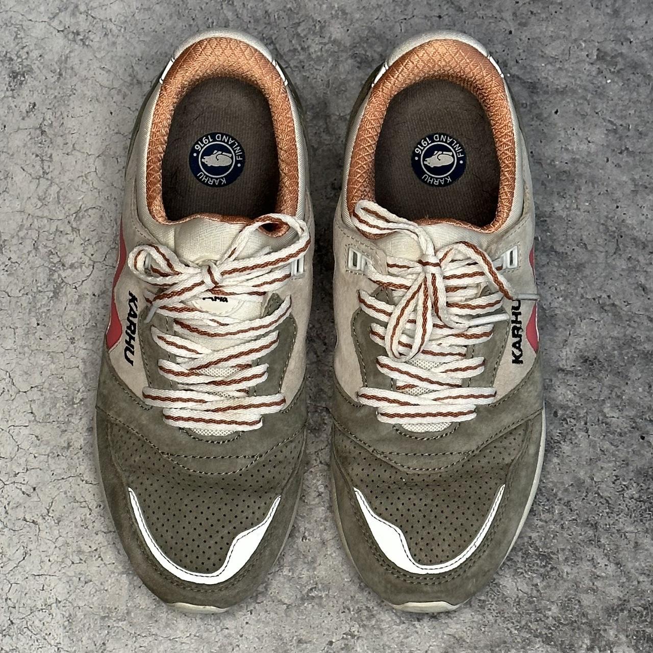 Karhu Women's Green and Pink Trainers (2)