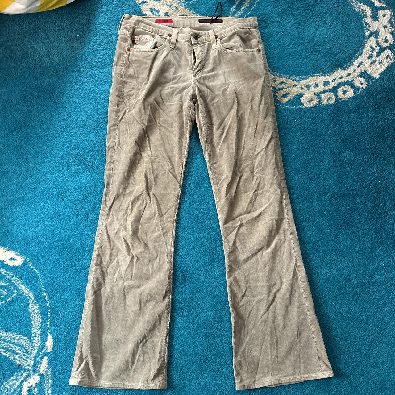 item listed by rosieandvivi